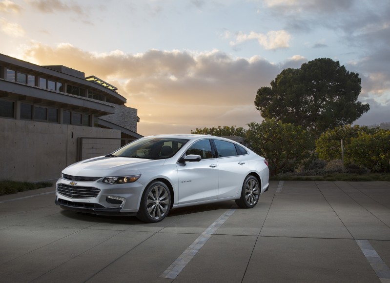 2016-Chevrolet-Malibu-1