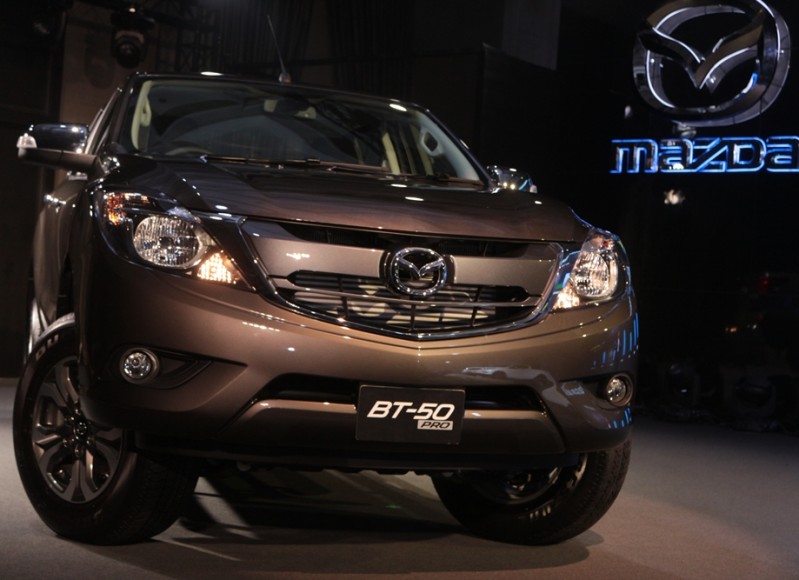 2016-Mazda-BT-50-PRO-Thailand-launch-grille