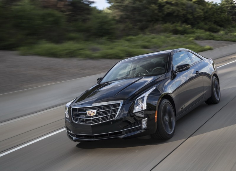 2017-Cadillac-ATS-CTS-Refinements-2