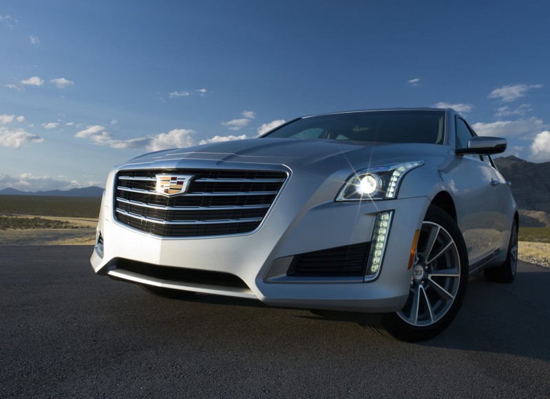 2017-Cadillac-ATS-CTS-Refinements-7