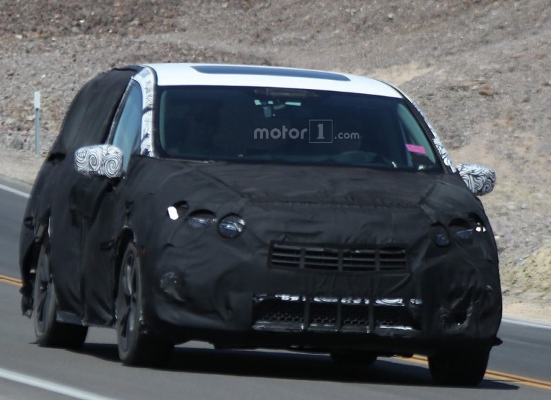 2017-honda-odyssey-spy-photo (2)