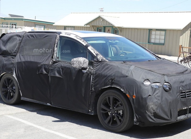 2017-honda-odyssey-spy-photo (6)