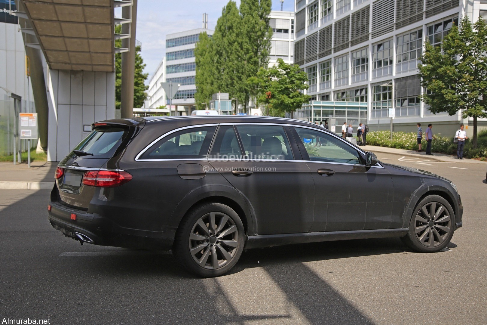 2018-mercedes-benz-e-class-all-terrain_6