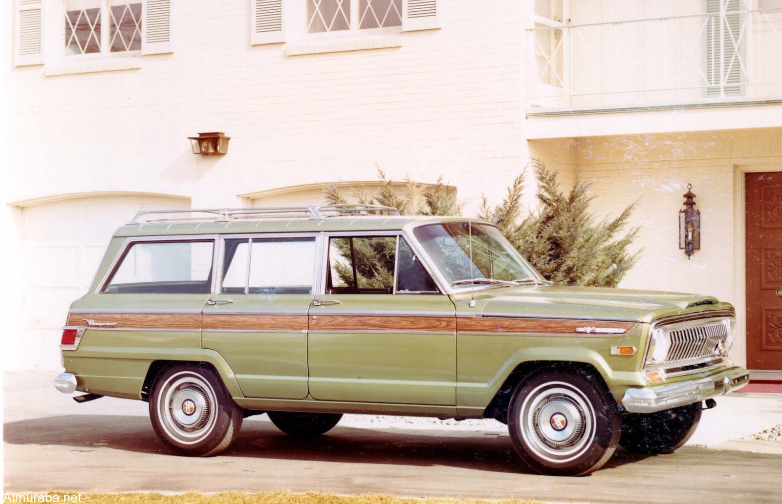 Wagoneer-2