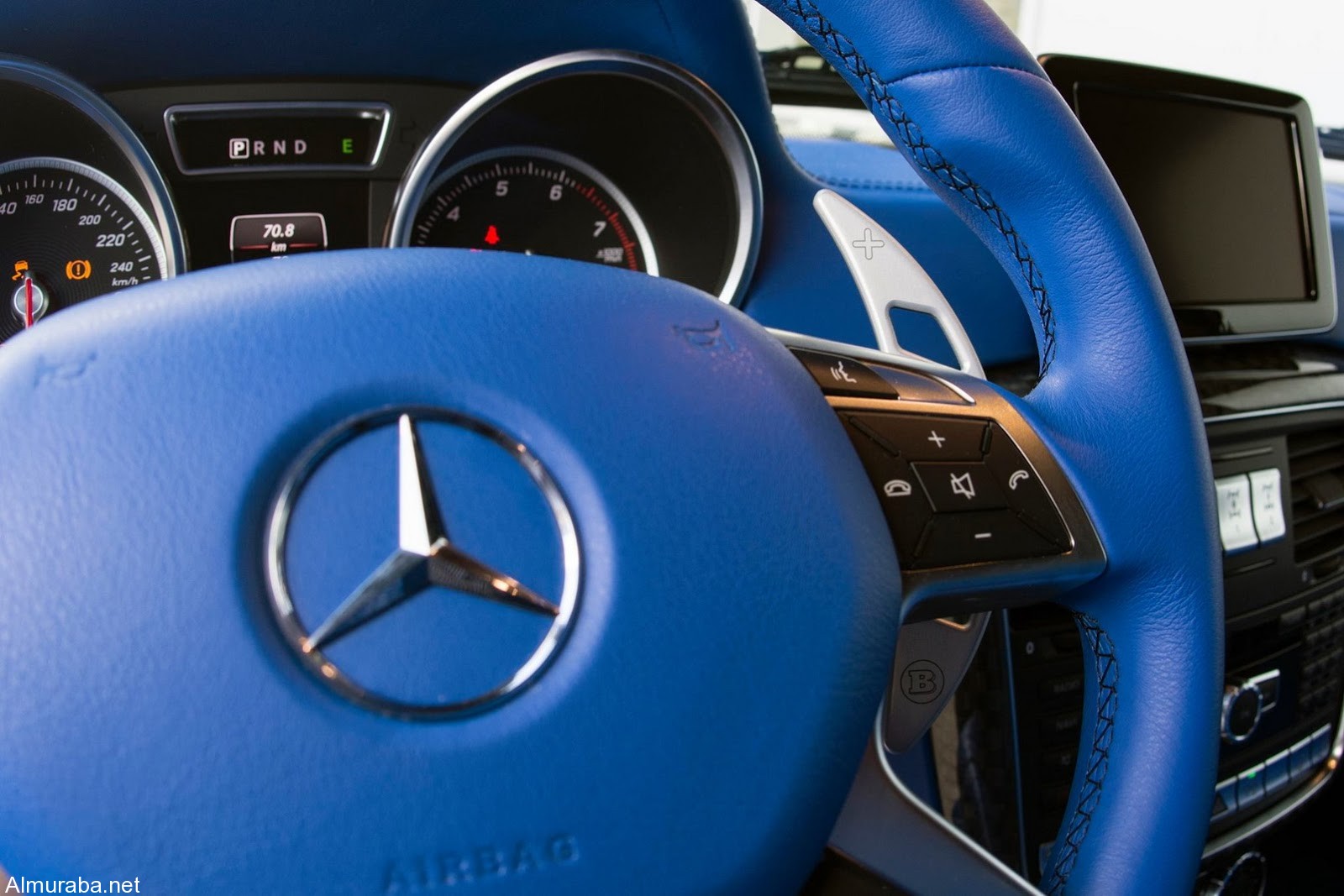 brabus-500-4x4-blue-interior-14