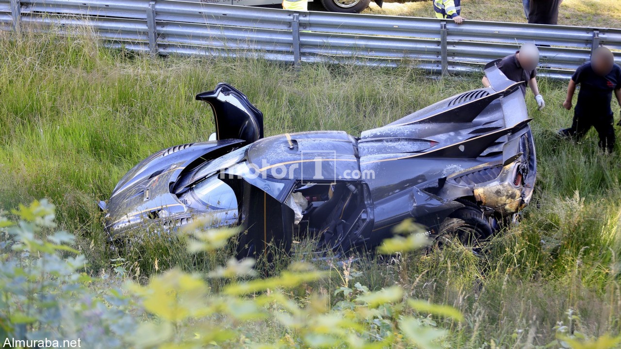 koenigsegg-one1-crash