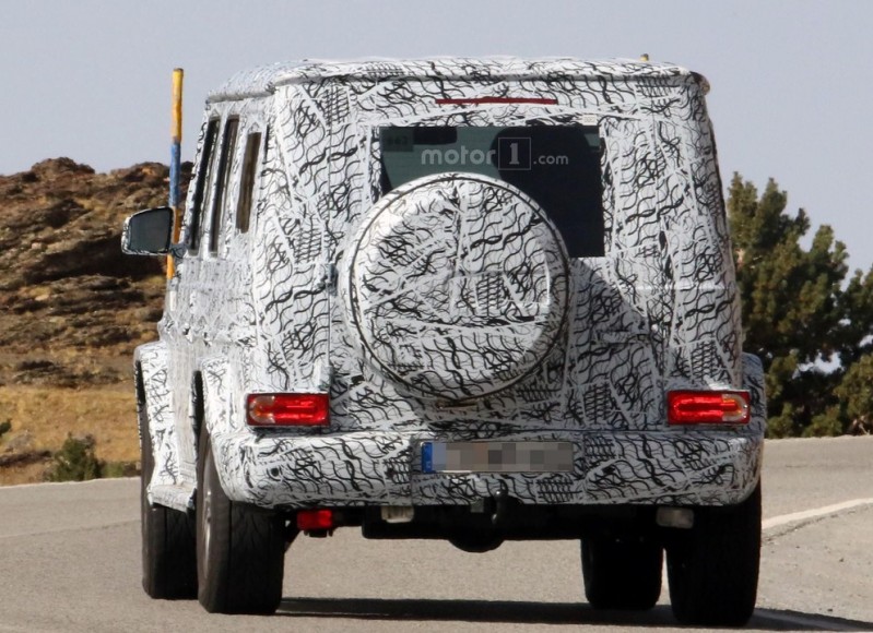 next-gen-mercedes-benz-g-class-spy-photo (11)