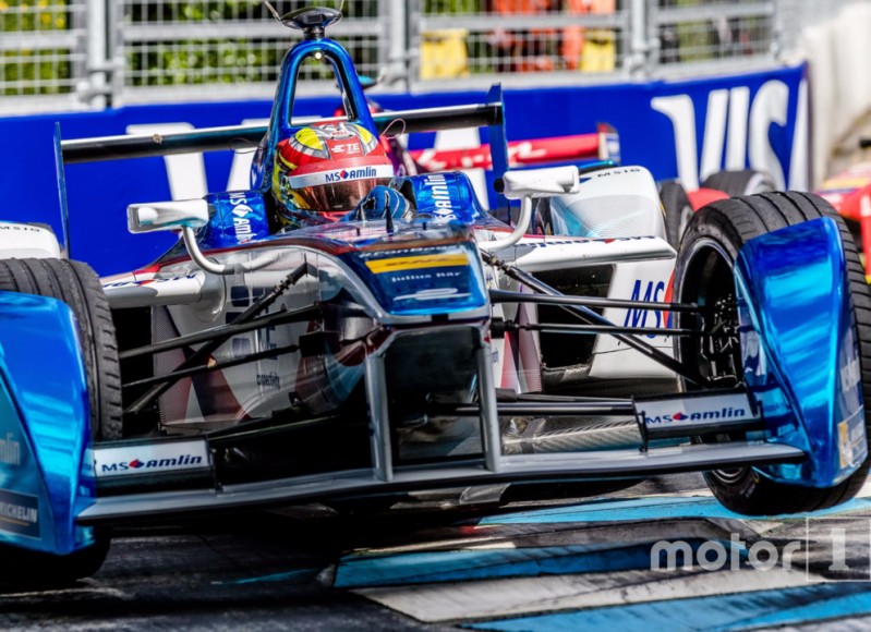 robin-frijns-amlin-andretti-formula-e-team