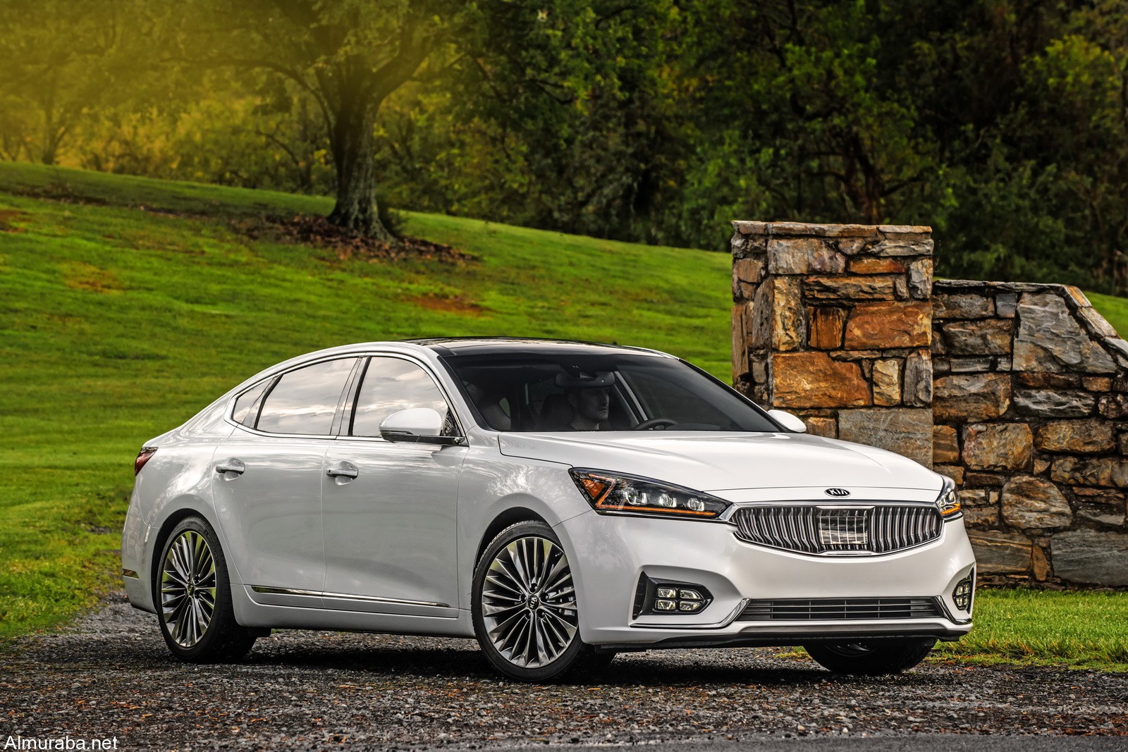 2017 Cadenza SXL