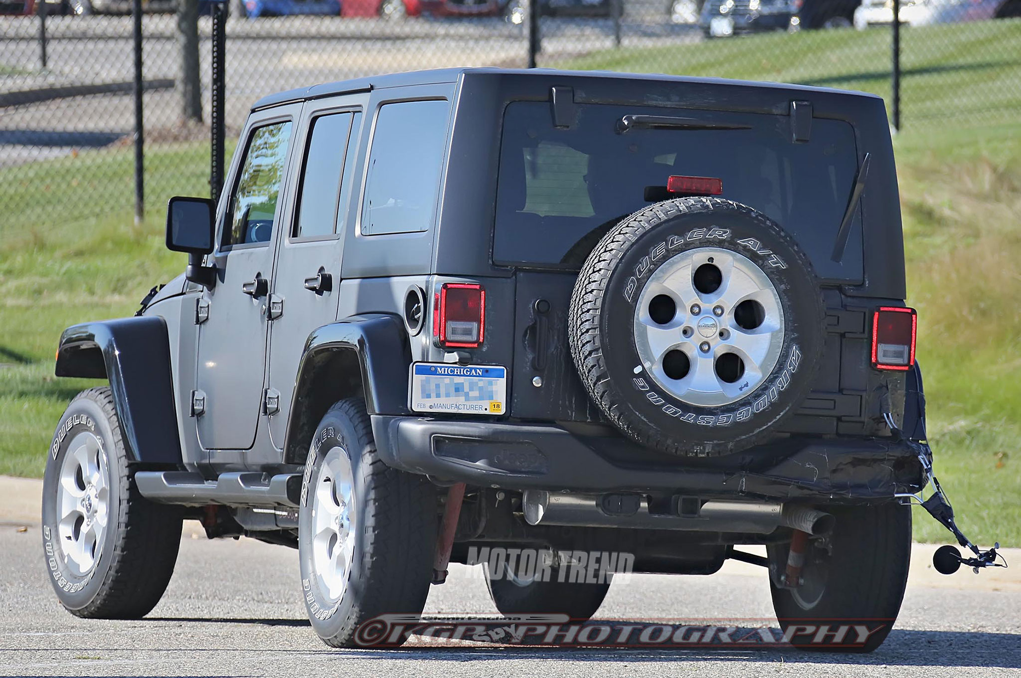 2018-Jeep-Wrangler-prototype-rear-three-quarter-2