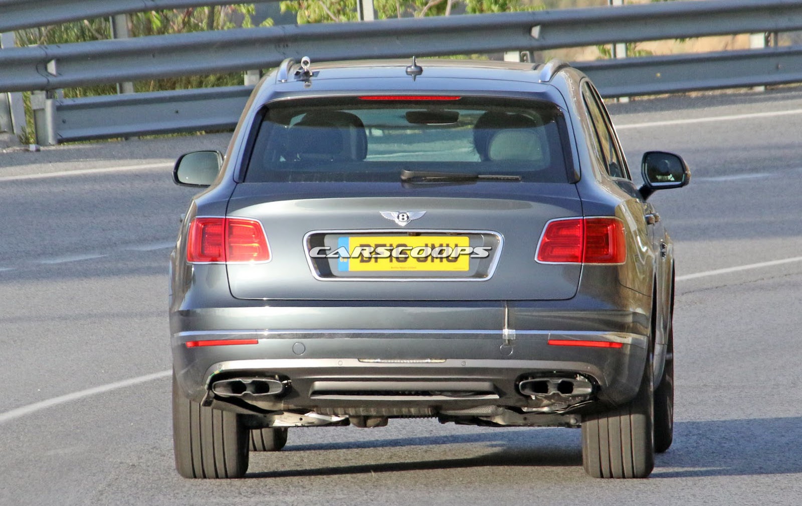 Bentley-Bentayga-Diesel-Spy-1