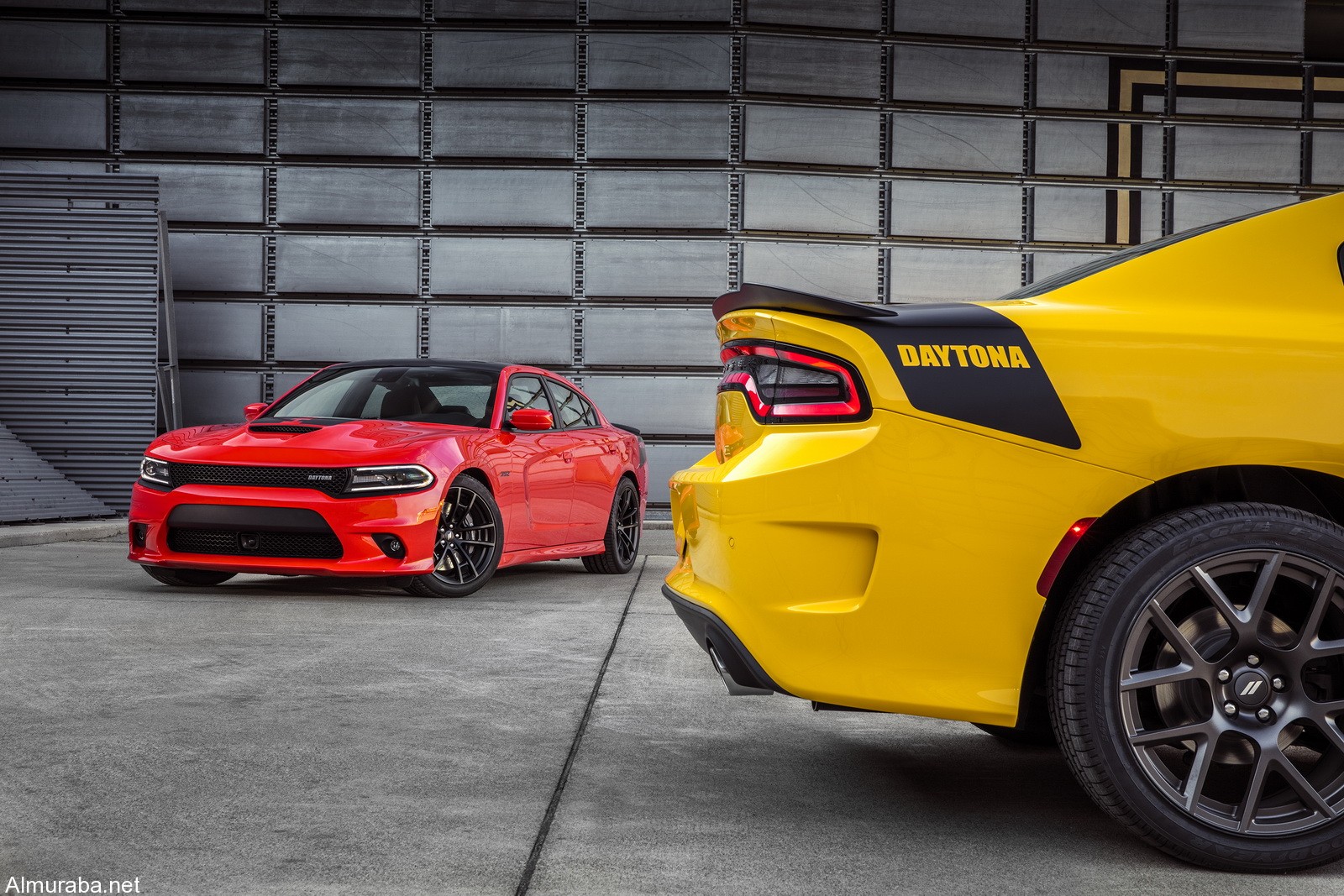 2017 Dodge Charger Daytona 392 (left) and 2017 Dodge Charger Daytona (right)