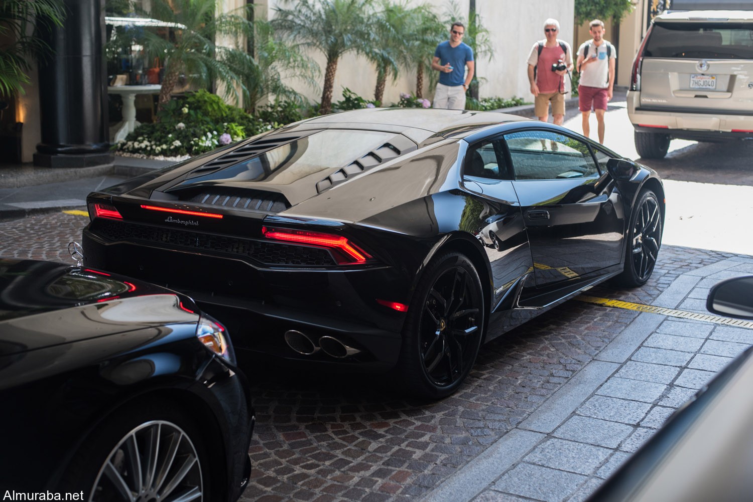 LA-Huracan-black