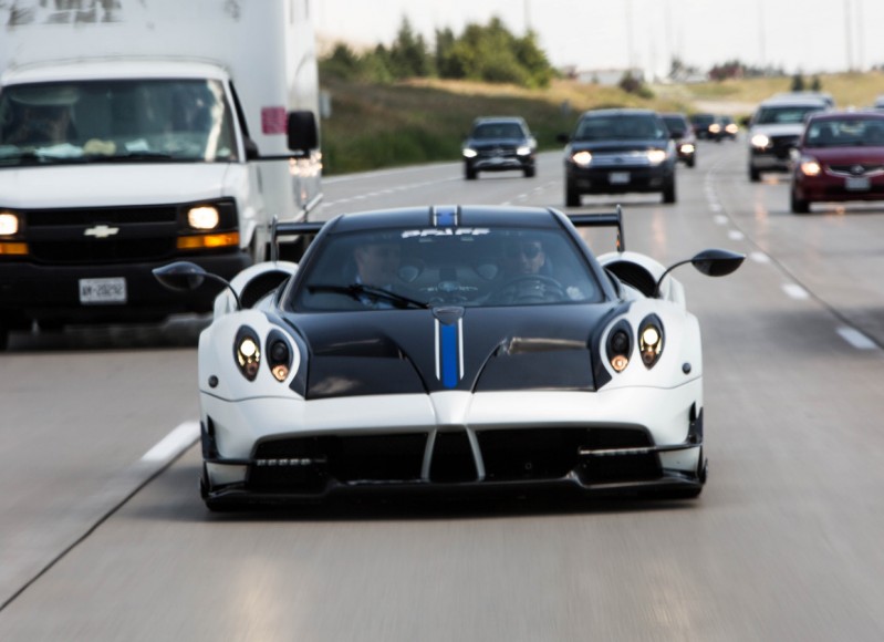 Pagani-Huayra-BC-1000