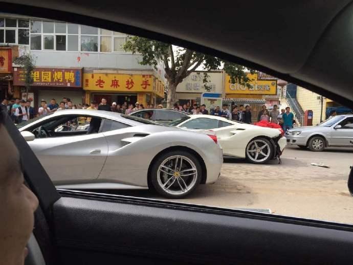 ferrari-488-gtb-crash-china-8