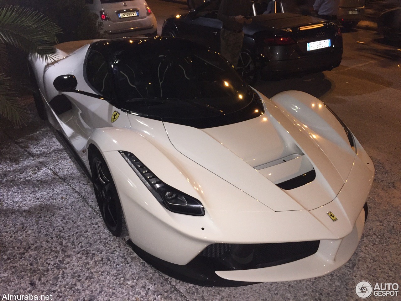 ferrari-laferrari-c269106082016154243_2