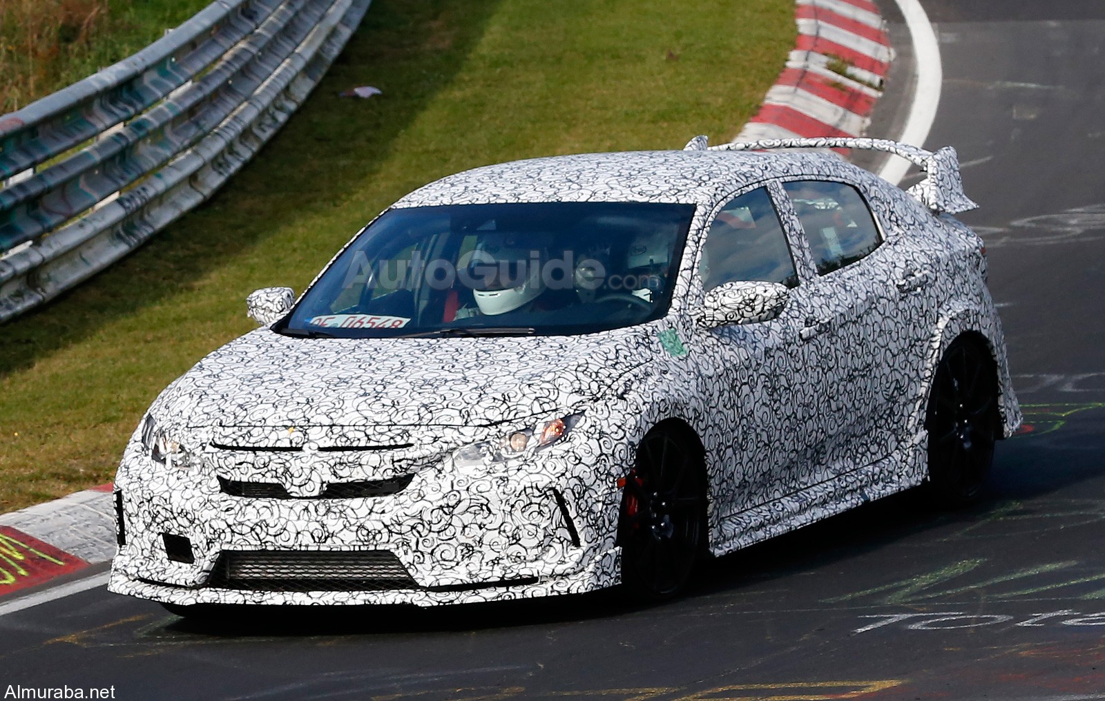 honda-civic-type-r-spy-photos-03