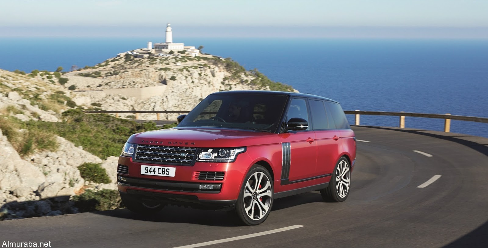 “لاند روفر” تعلن عن رينج روفر 2017 بتقنيات جديدة ونسخة SVAutobiography ديناميك الأعلى أداء Land Rover