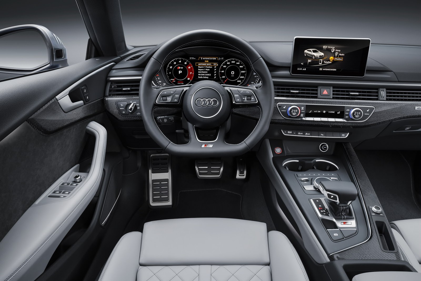 2017-audi-s5-sportback-10