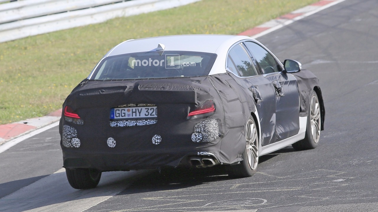 2018-genesis-g70-spy-photo-8