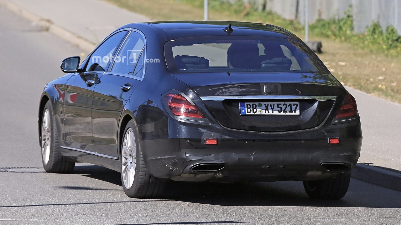 2018-mercedes-s-class-facelift-spy-photo-10