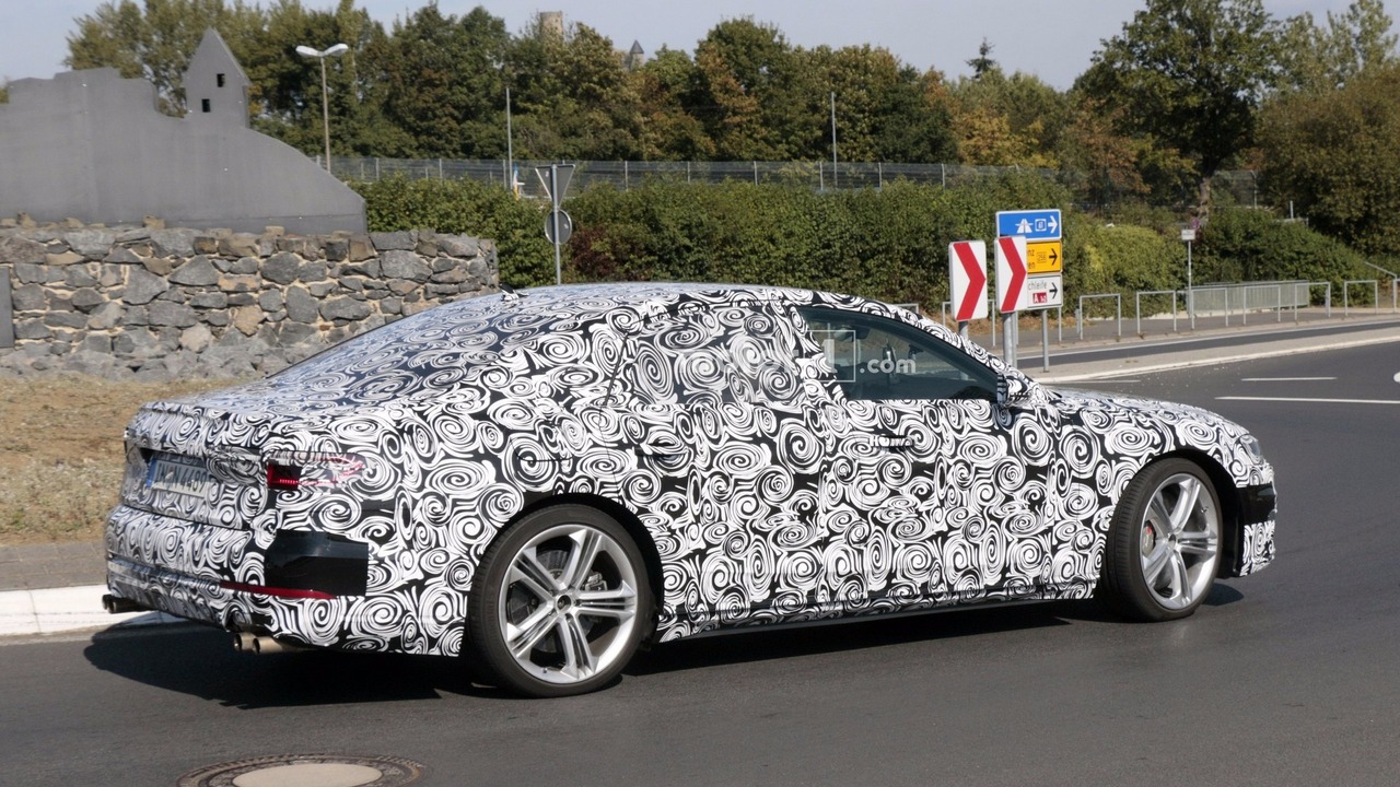 2019-audi-s8-spy-photo-7