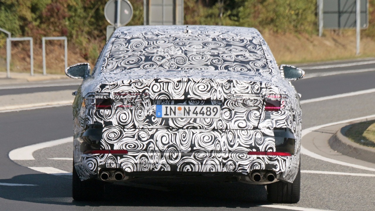 2019-audi-s8-spy-photo-9