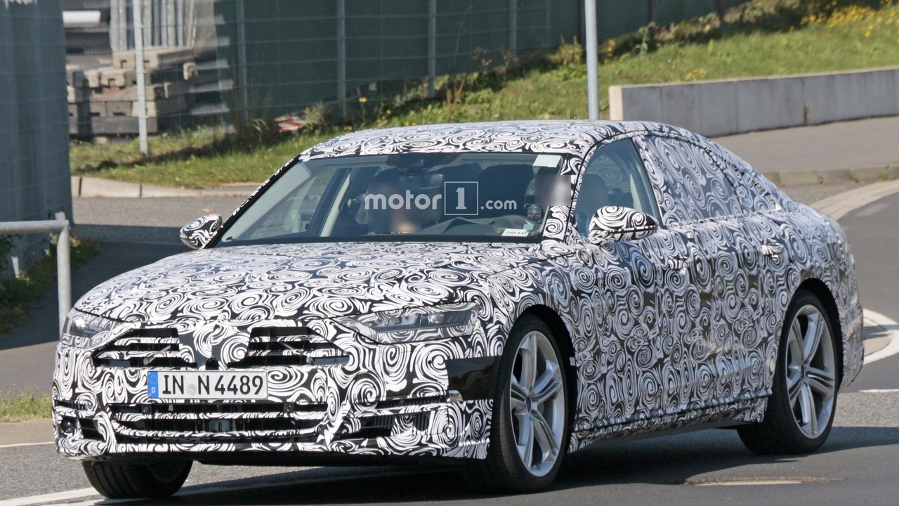 2019-audi-s8-spy-photo