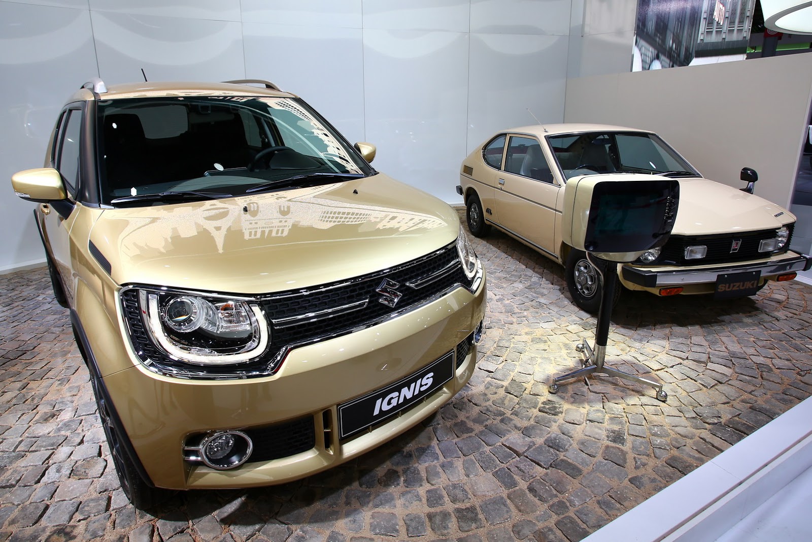 "بالصور" سوزوكي تقدم إجنس الجديدة لأوروبا في معرض سيارات باريس Suzuki Ignis 4