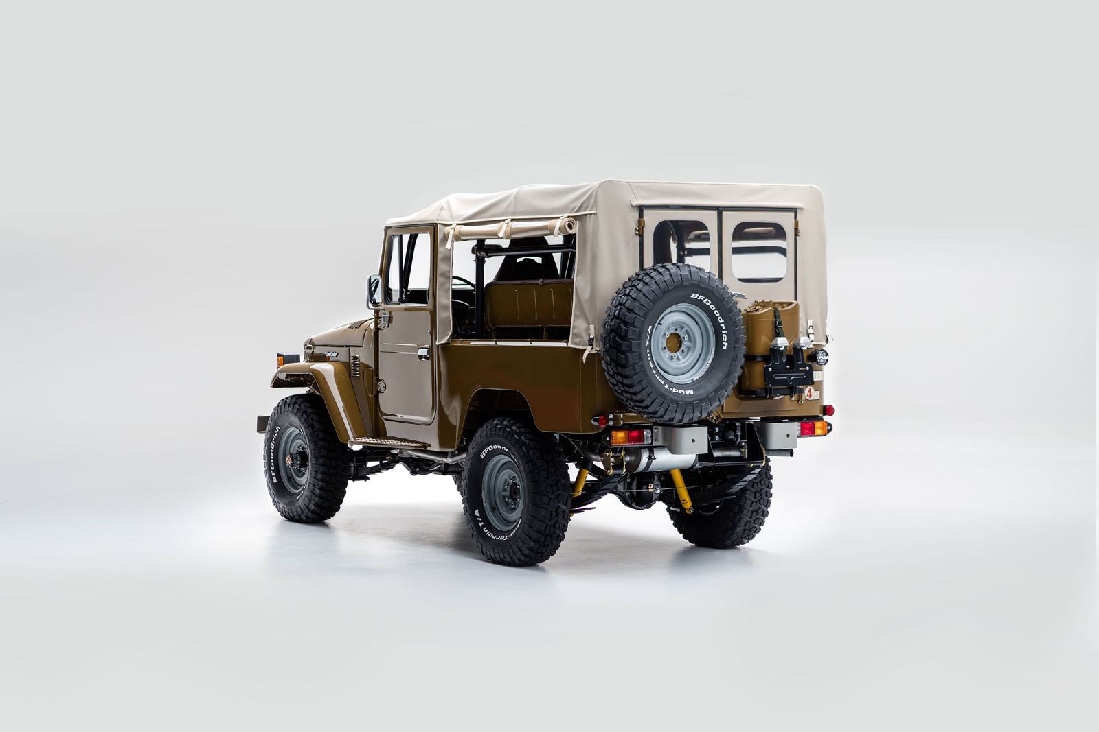 thefjcompany_1981_fj43_copperstate_04-copy