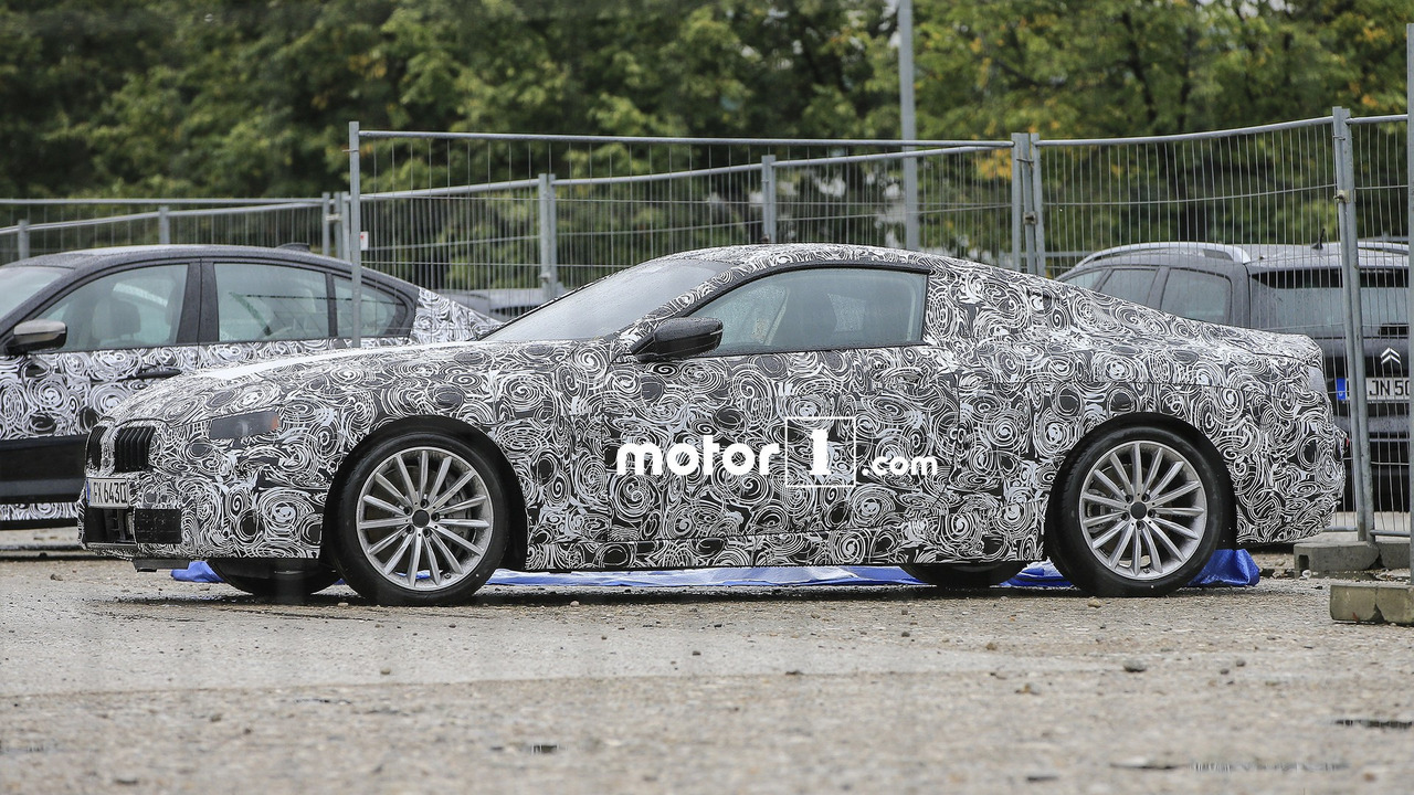 bmw-8-series-spy-photos-4