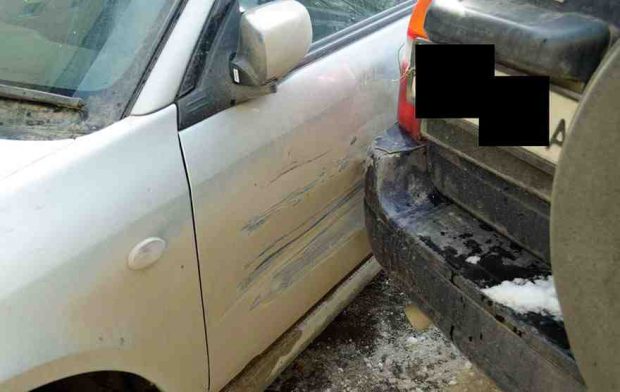 creative-car-bump-fix-cover-up-10-620x392