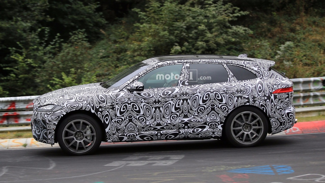 jaguar-f-pace-svr-spy-photo-11