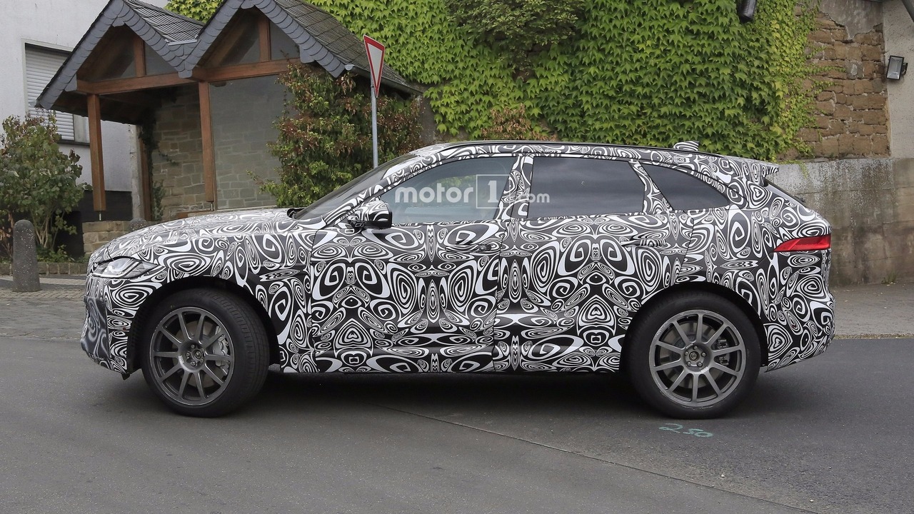 jaguar-f-pace-svr-spy-photo-6