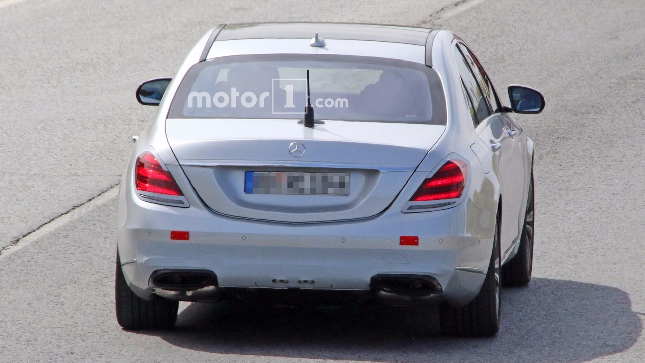 mercedes-s63-s-class-facelift-spy-shots-15