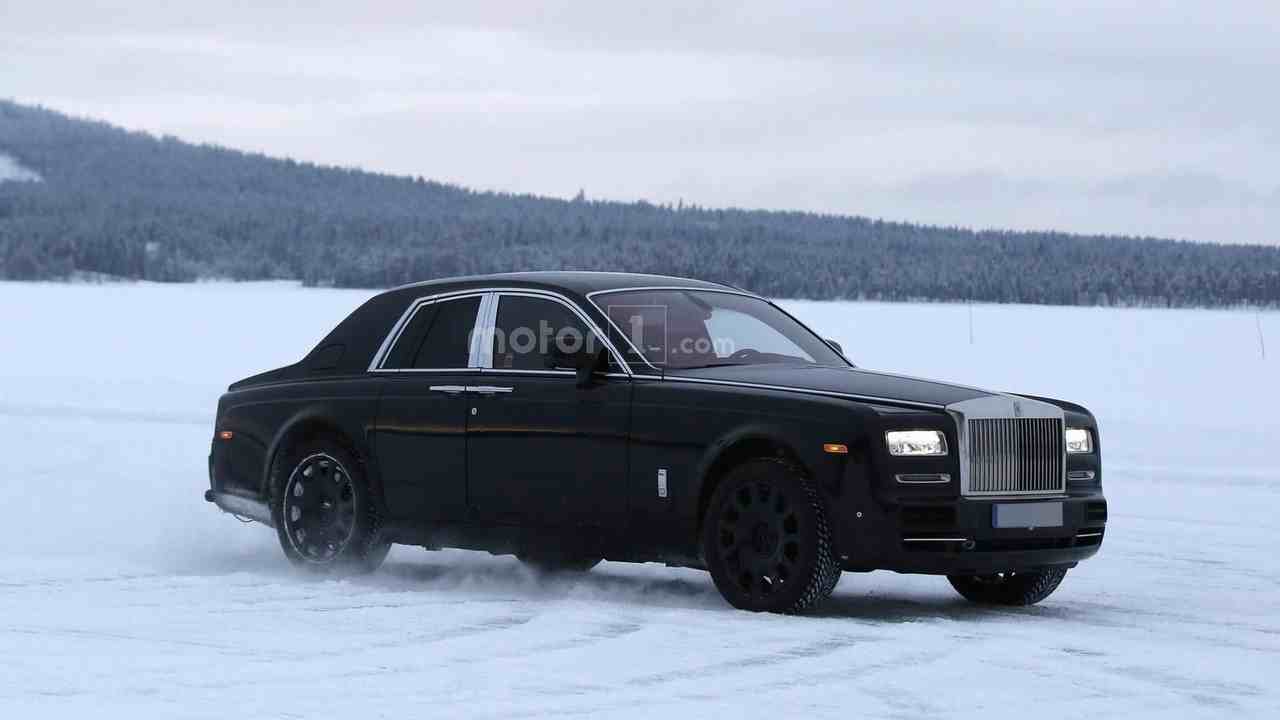 rolls-royce-cullinan-mule-spy-photo1 (1)