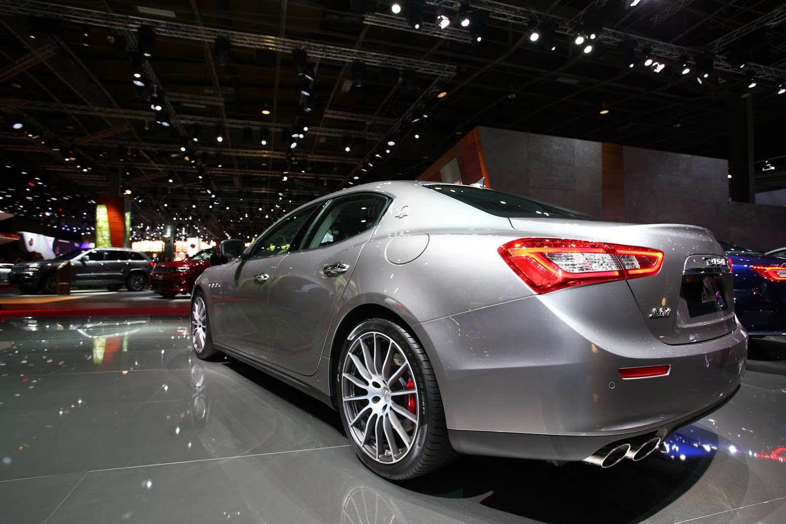 2016-paris-auto-show-125