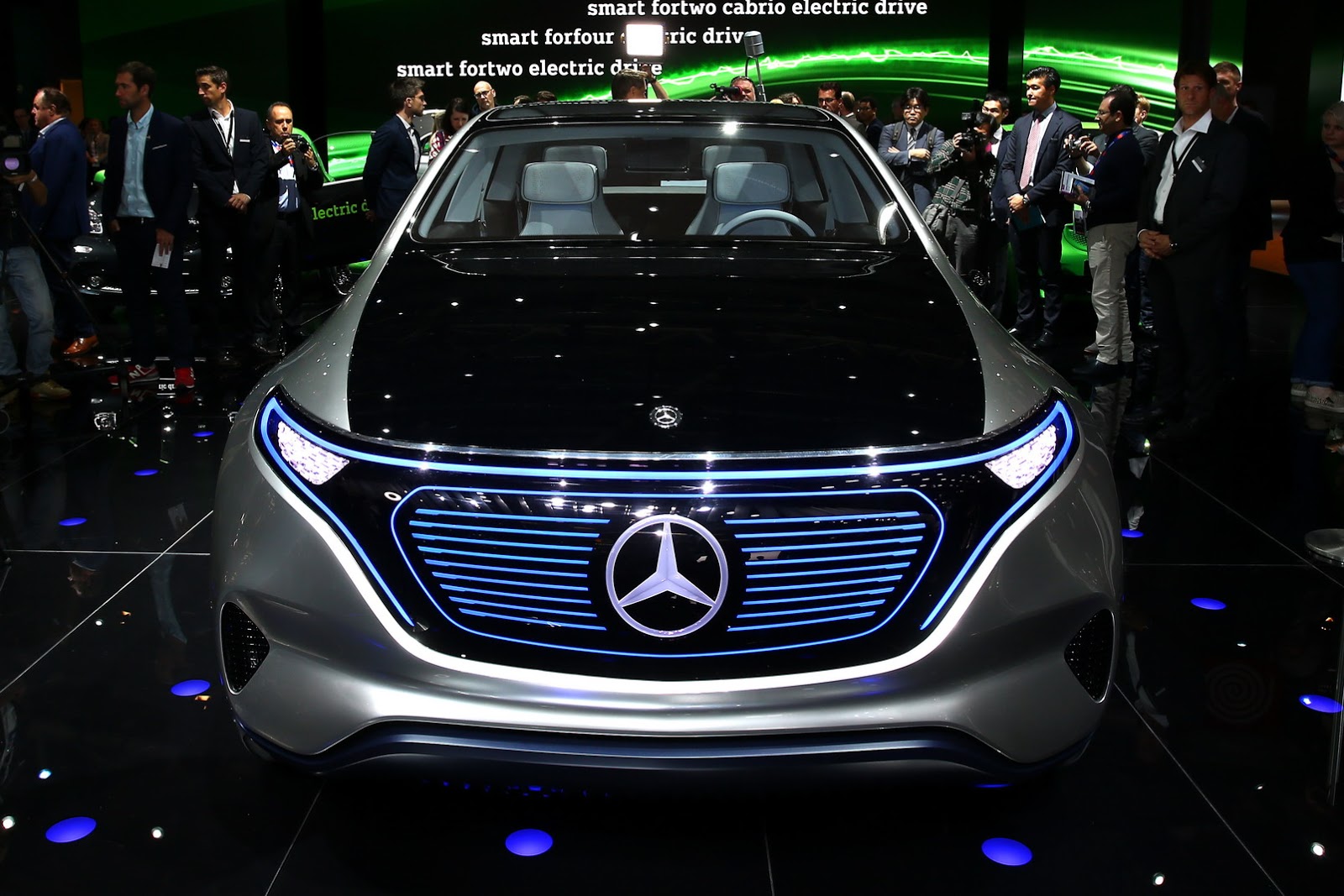 2016-paris-auto-show-142