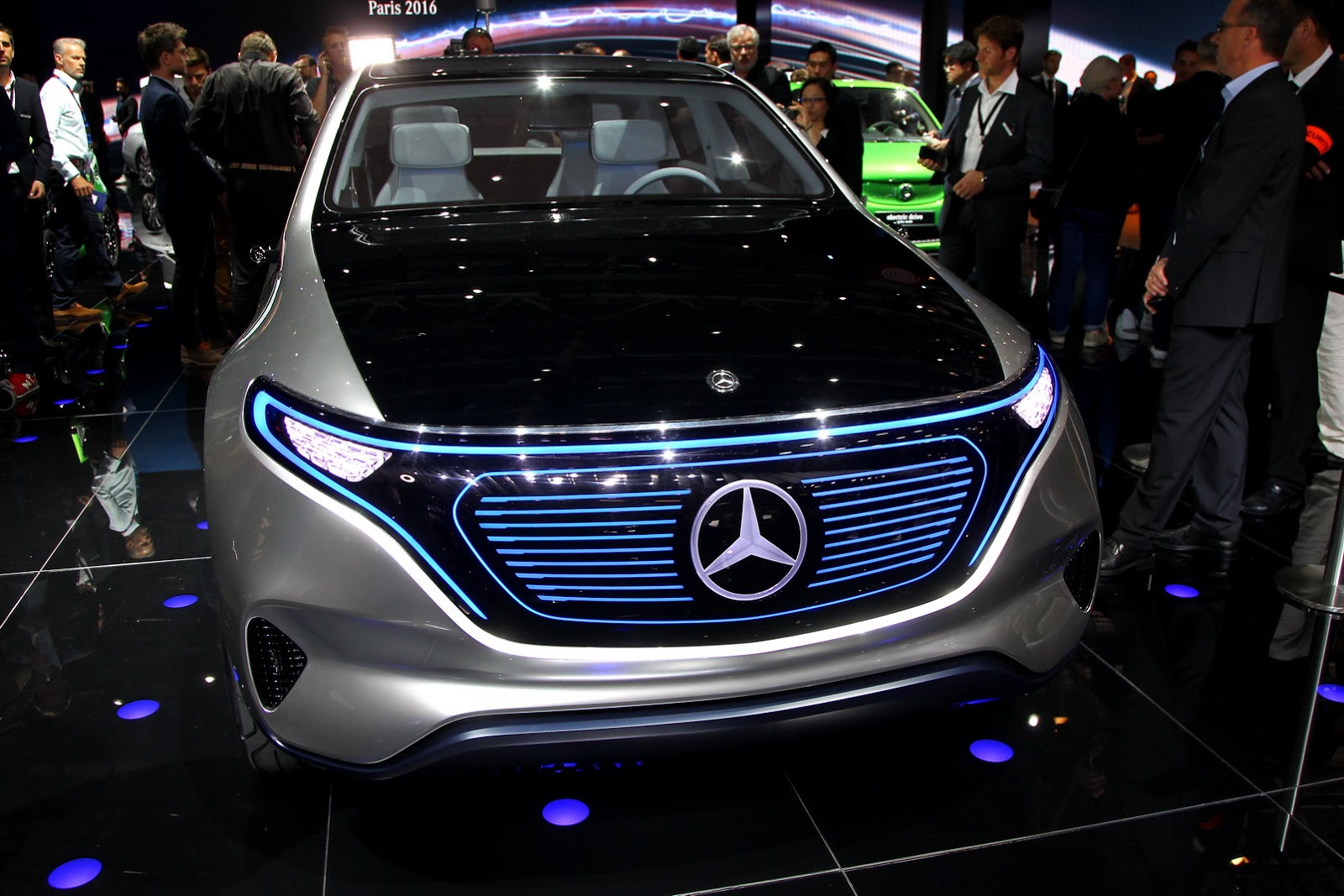 2016-paris-auto-show-146