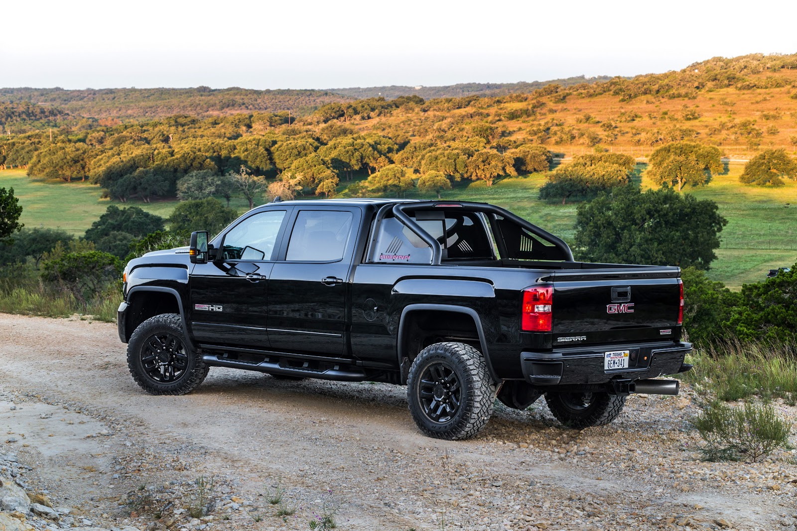 2017-gmc-sierra-all-terrain-x-11