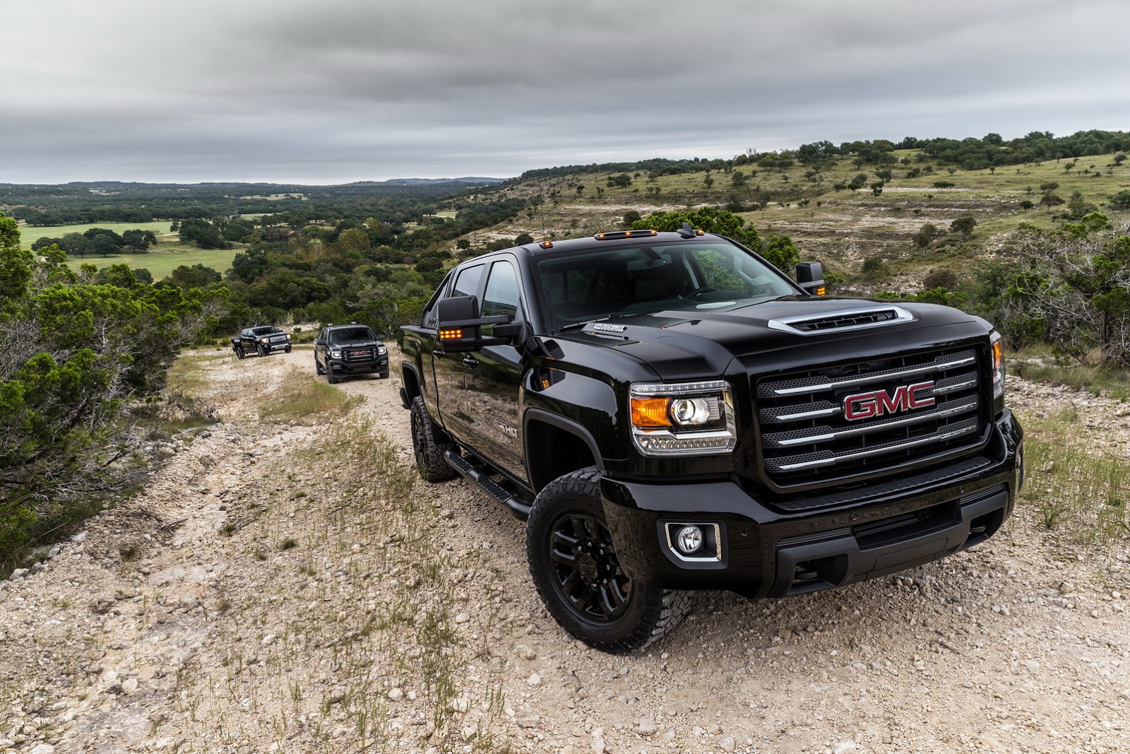 2017-gmc-sierra-all-terrain-x-3