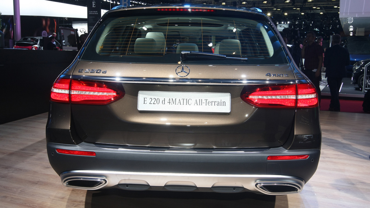 2017-mercedes-benz-e200-all-terrain-paris-motor-show-1