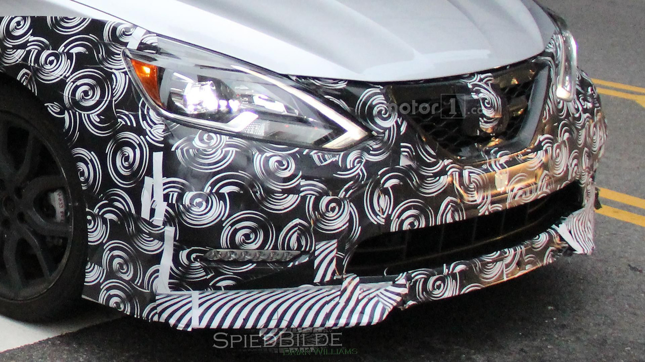 2017-nissan-sentra-nismo-spy-photo-5