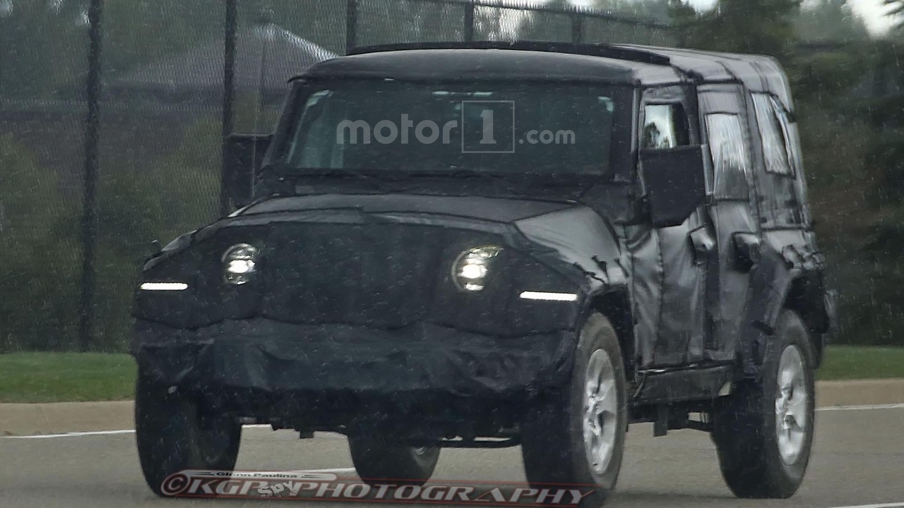 2018-jeep-wrangler-spy-photos-3