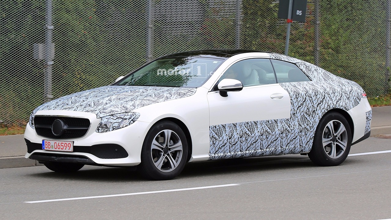 2018-mercedes-e-class-coupe-spy-photo-2