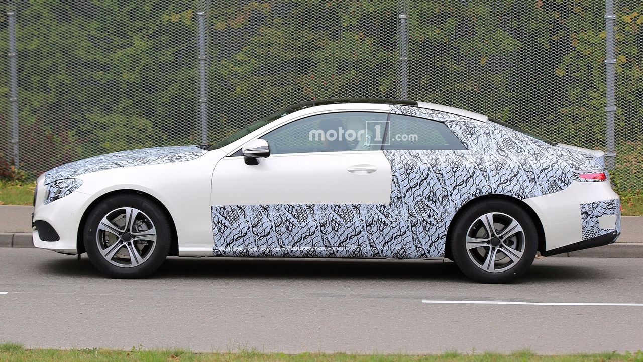 2018-mercedes-e-class-coupe-spy-photo-5