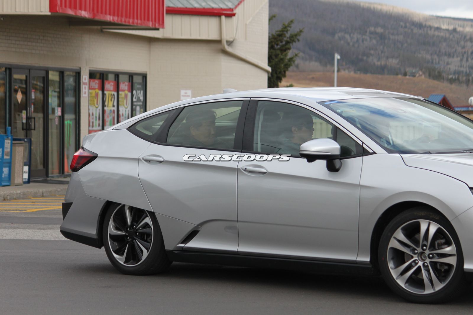 honda-clarity-13