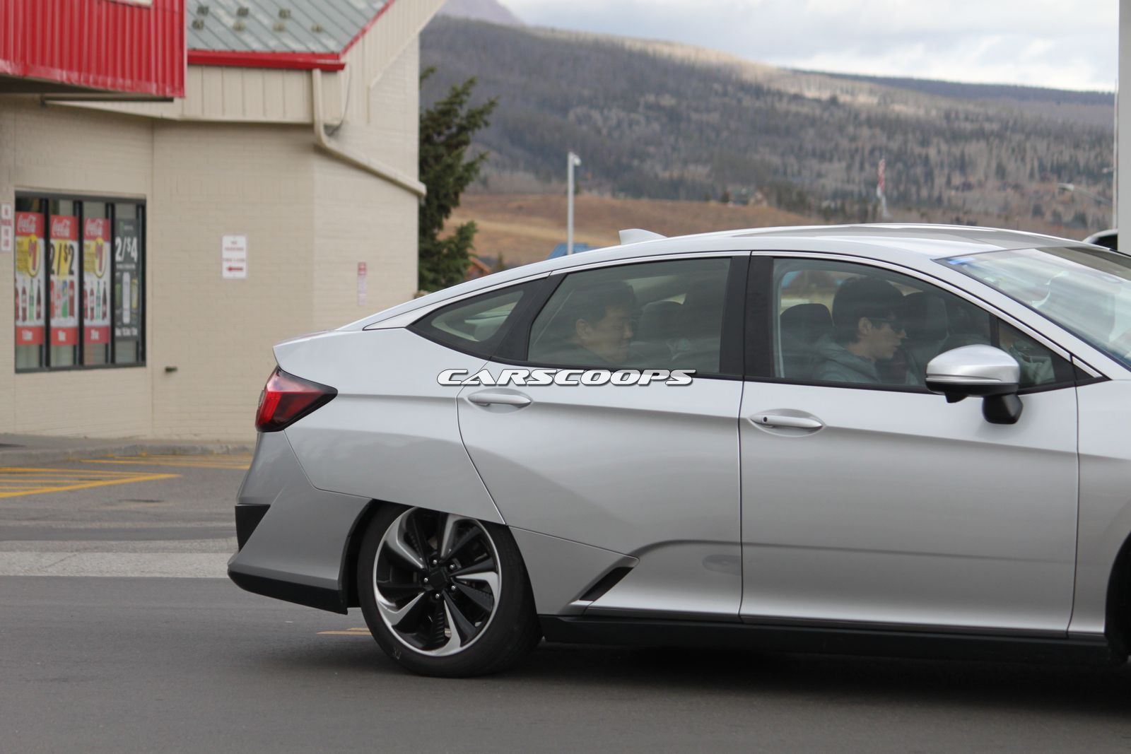 honda-clarity-14