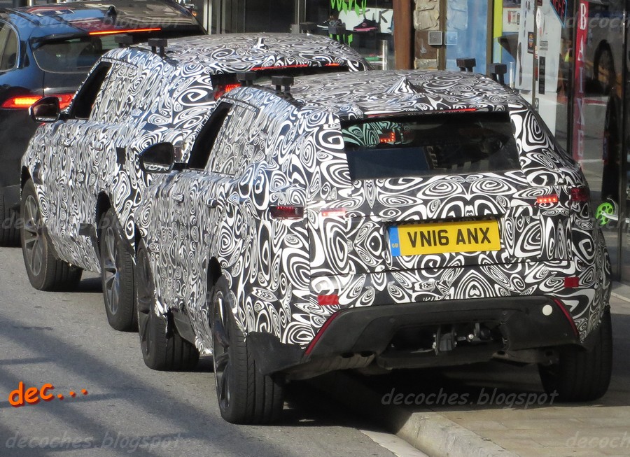 range-rover-sport-coupe-rear-three-quarters-left-side-spy-shot