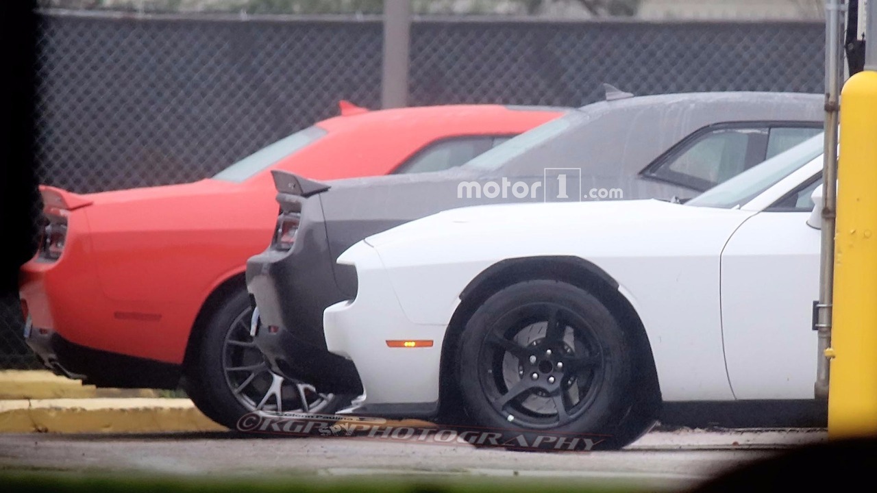 dodge-challenger-adr-spy-pics-12